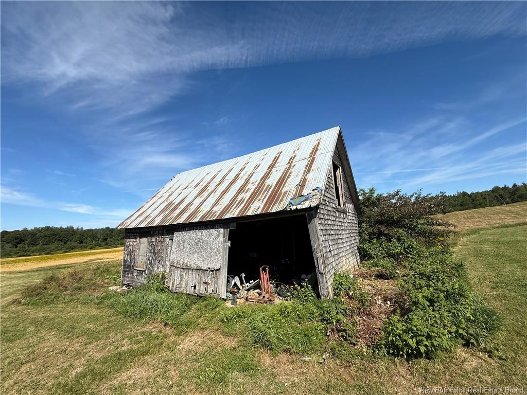 111 Carpenter Rd, Weston, NB