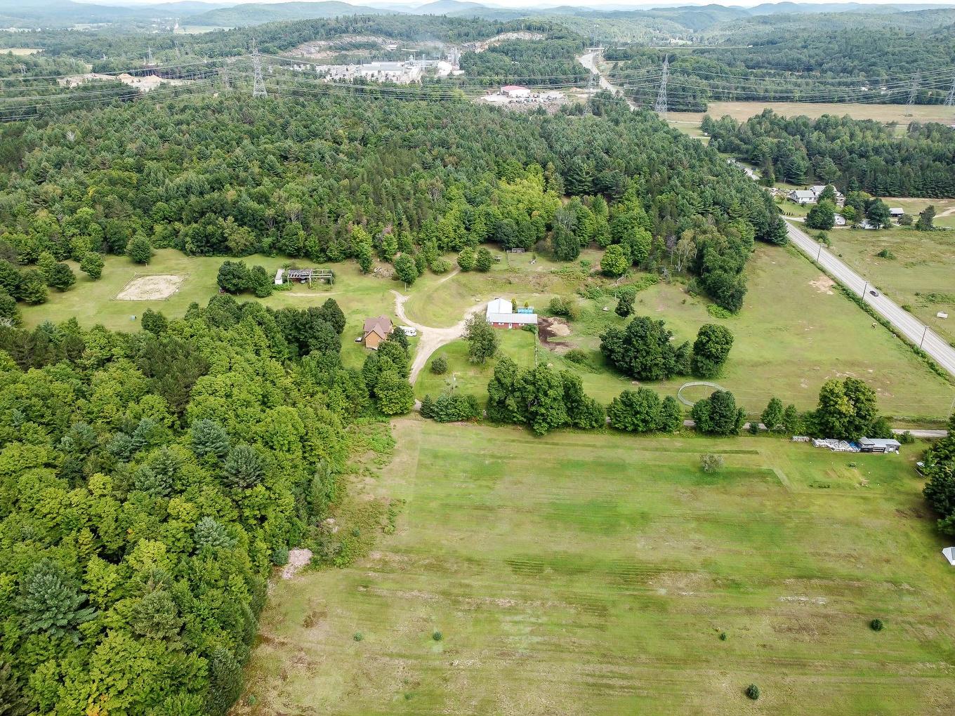 Extérieur - 2060 Côte St-Victor, Papineauville, QC