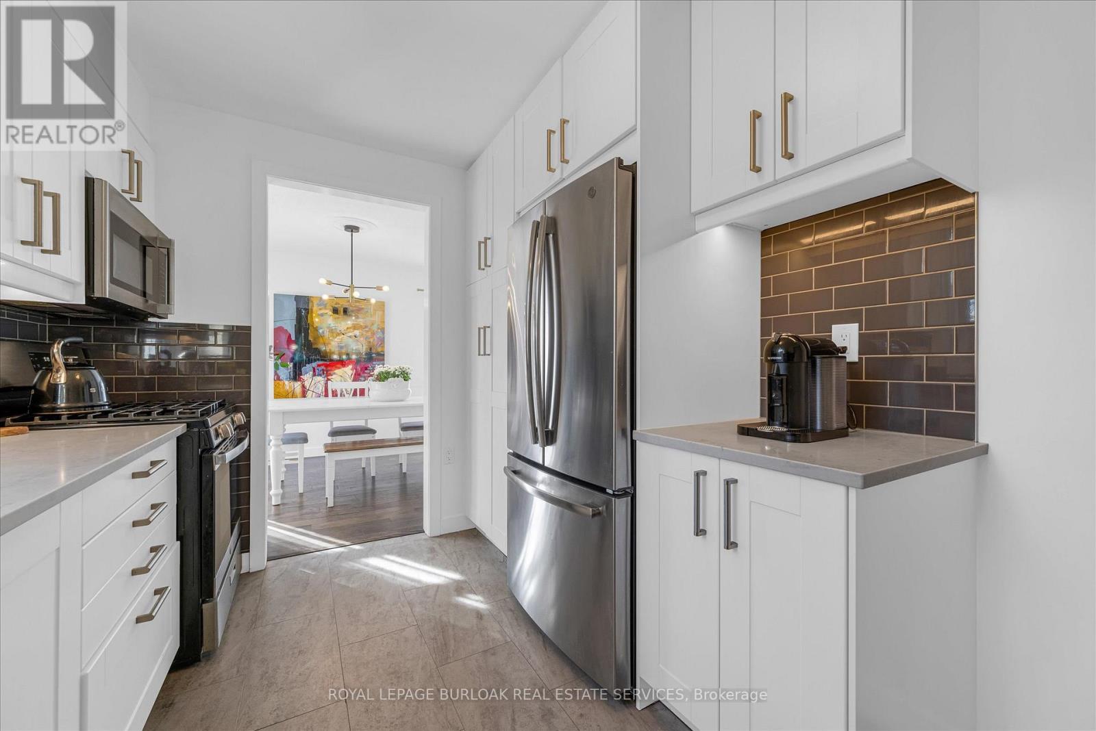 1500 Riley Avenue, Burlington, ON - Indoor Photo Showing Kitchen