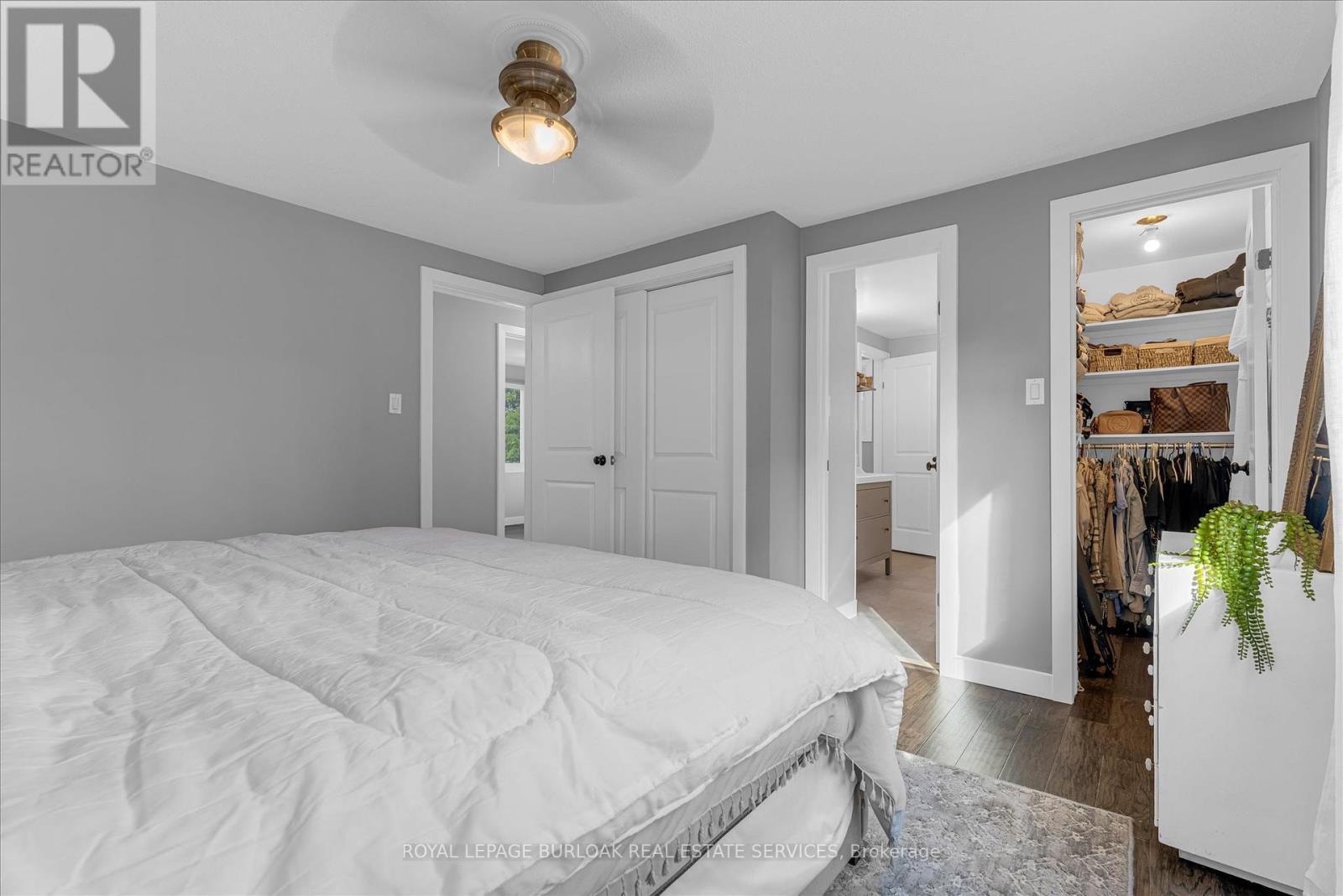 1500 Riley Avenue, Burlington, ON - Indoor Photo Showing Bedroom