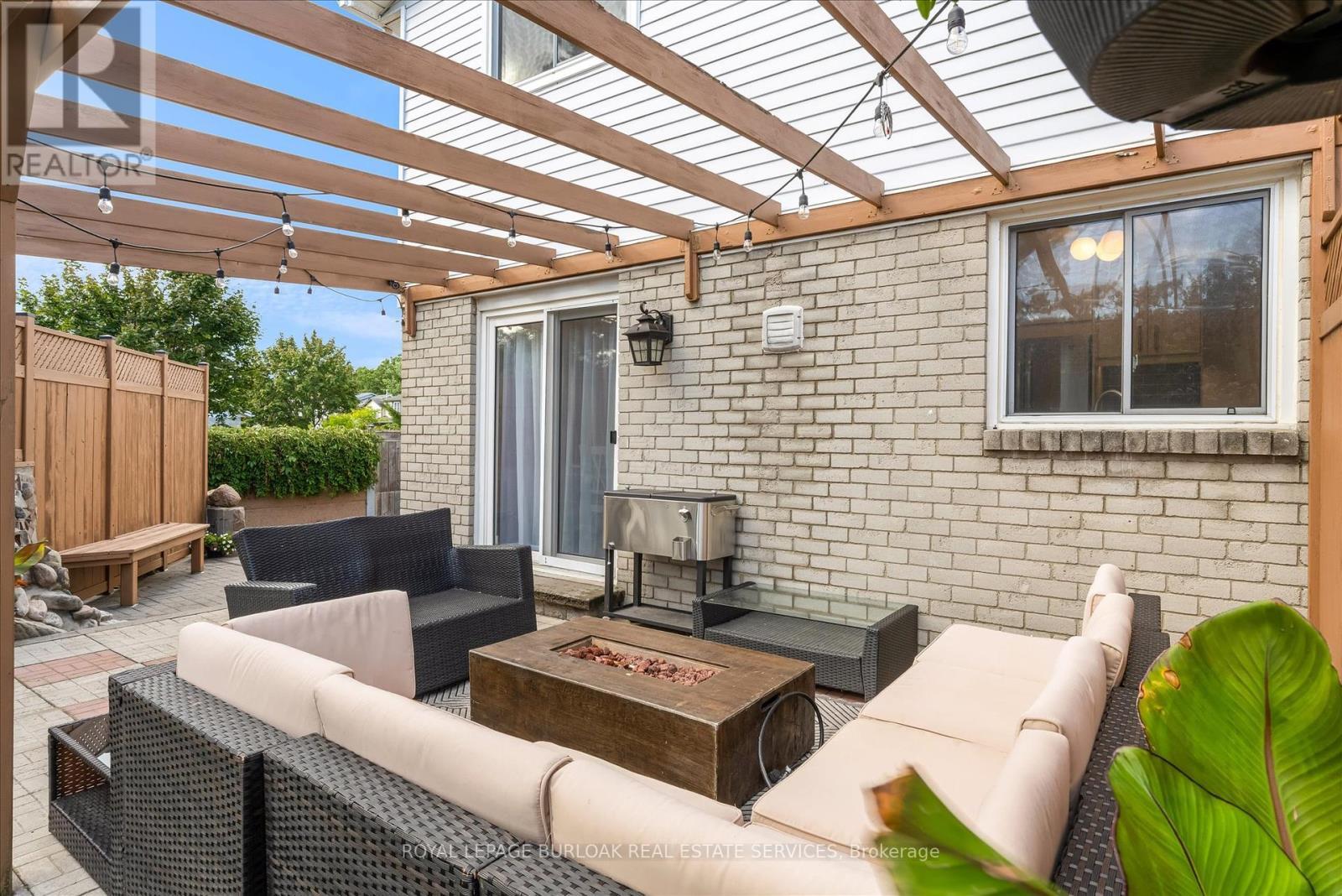 1500 Riley Avenue, Burlington, ON - Outdoor With Deck Patio Veranda With Exterior