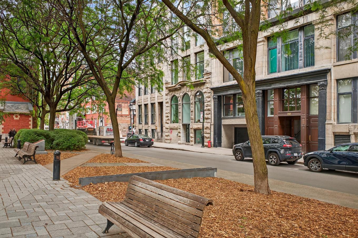 Exterior - 17-285 Place D'Youville, Montréal (Ville-Marie), QC - Outdoor With Facade