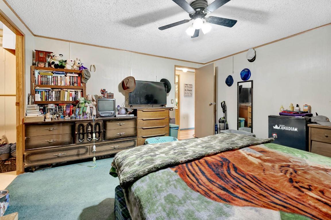 32 Old N Thompson E Highway, Clearwater, BC - Indoor Photo Showing Bedroom