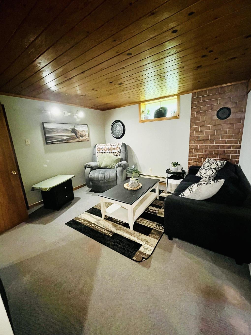 72 Acadia Avenue, Stellarton, NS