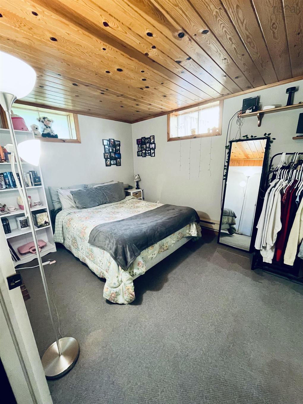 72 Acadia Avenue, Stellarton, NS