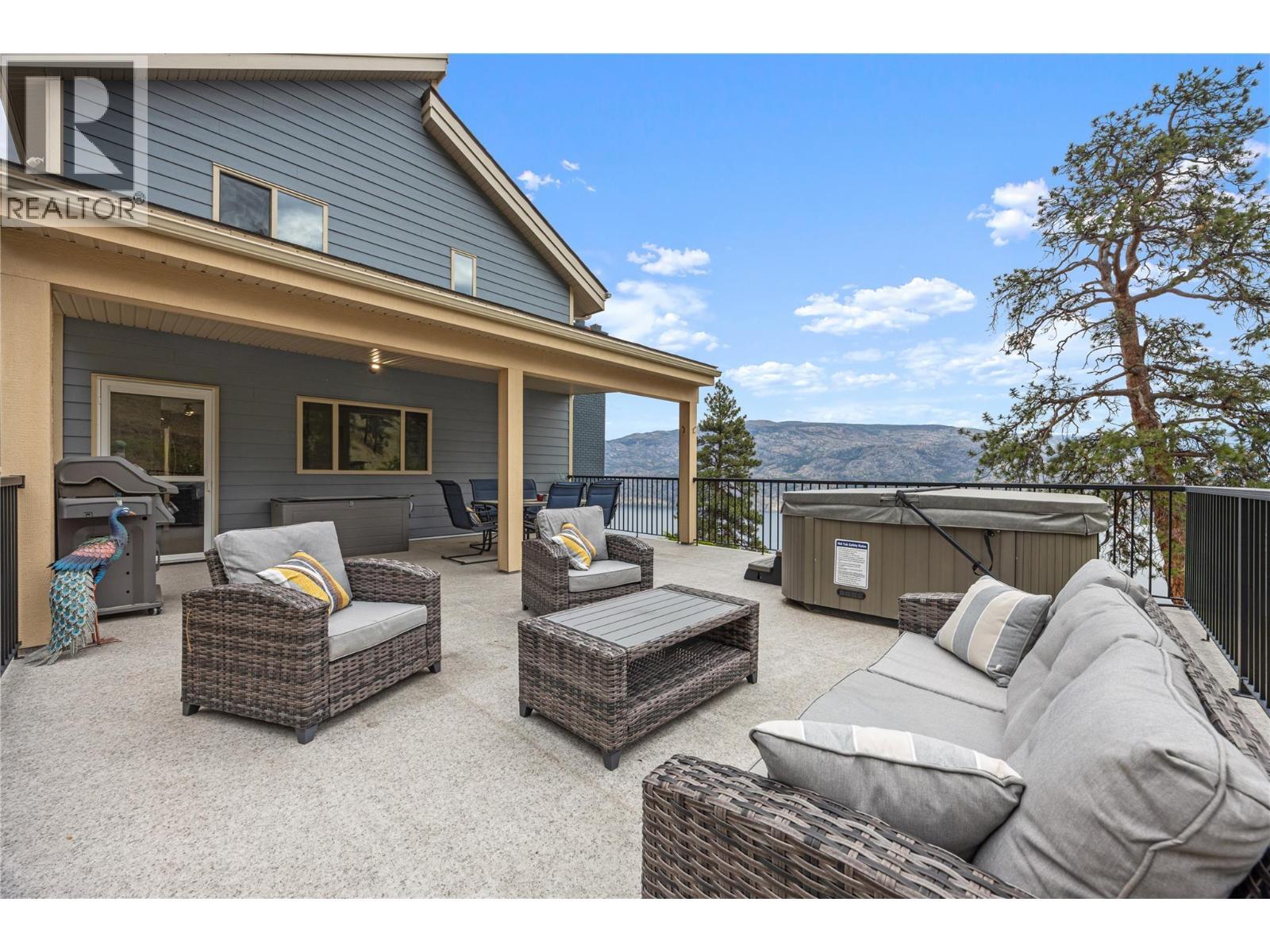 432 Hwy 97 Highway, Summerland, BC - Outdoor With Deck Patio Veranda