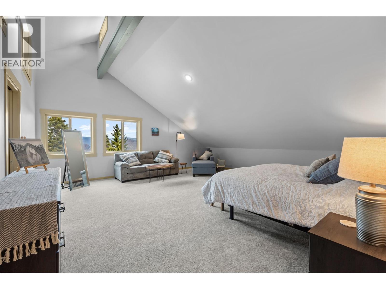 Primary - 432 Hwy 97 Highway, Summerland, BC - Indoor Photo Showing Bedroom