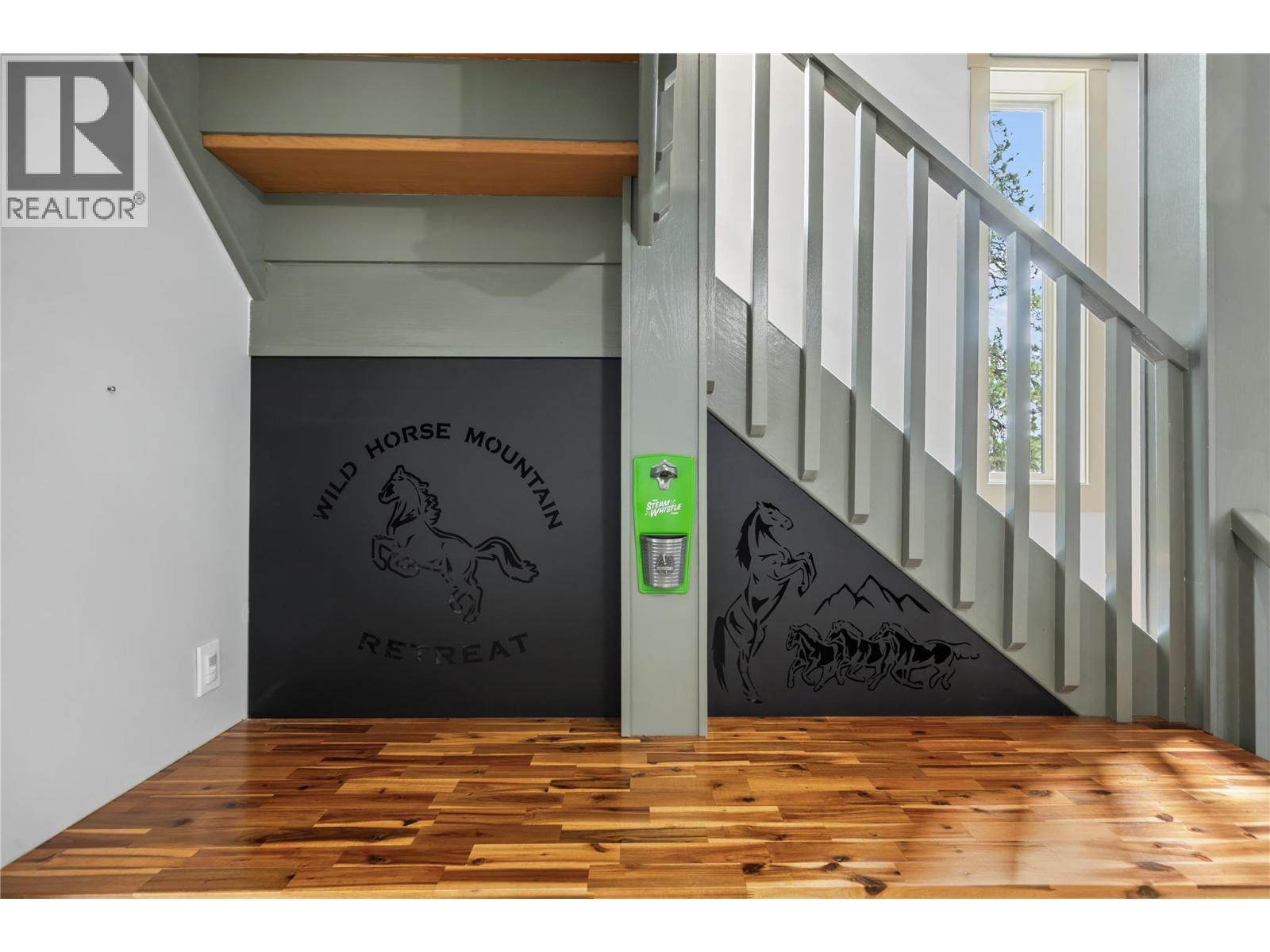 432 Hwy 97 Highway, Summerland, BC - Indoor Photo Showing Other Room