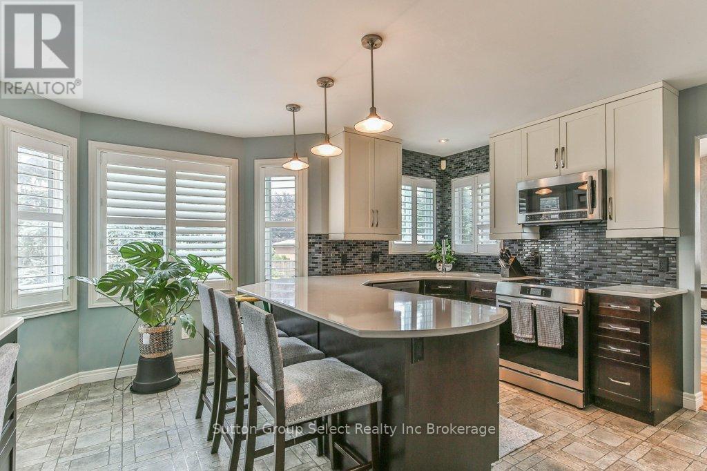 21 Heron Avenue, Woodstock (Woodstock - North), ON - Indoor