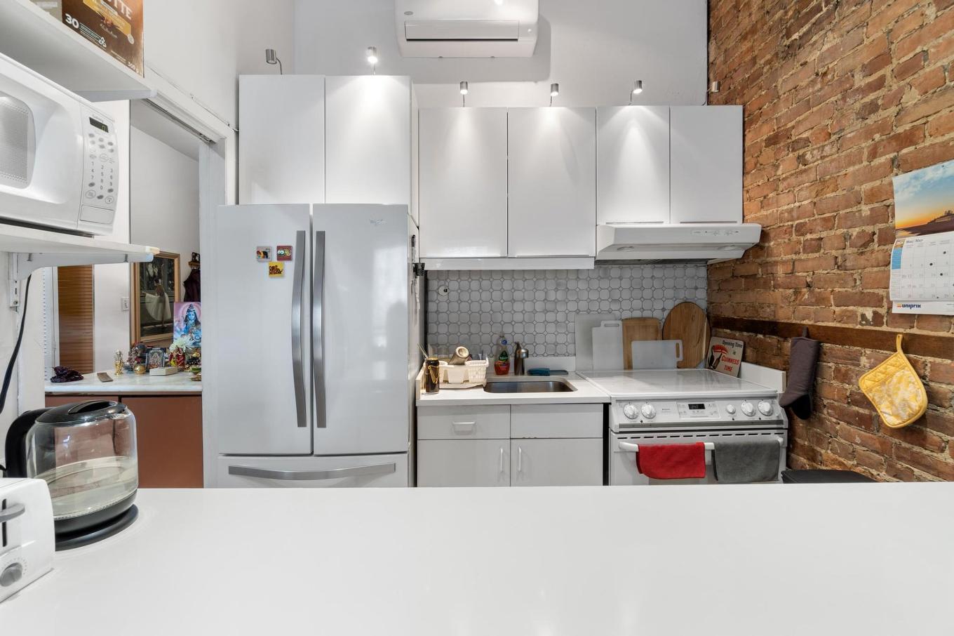 Cuisine - 3542 - 3544A Rue Aylmer, Montréal (Le Plateau-Mont-Royal), QC - Indoor Photo Showing Kitchen