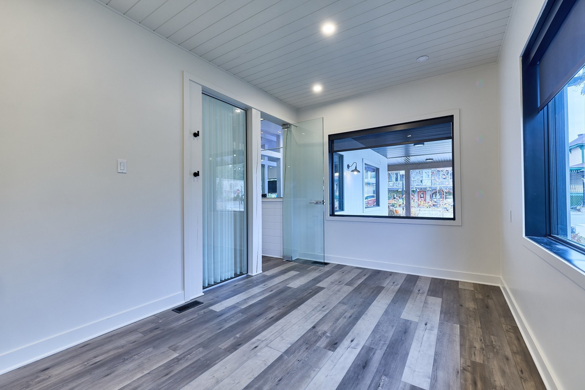 Bureau - 416 Rue Principale, Saint-Donat, QC - Photo Showing Other Room