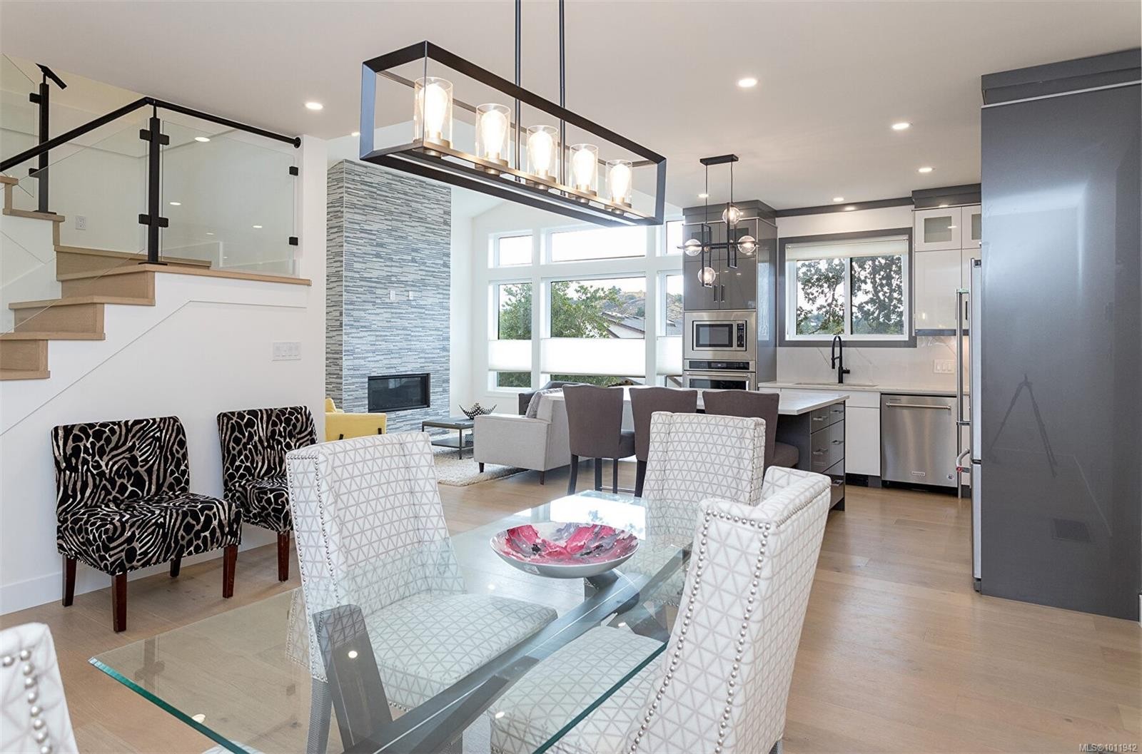 3595 Cedar Hill Rd, Saanich, BC