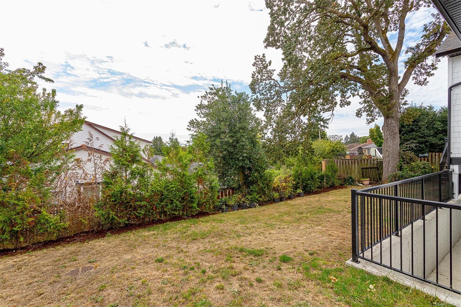 3595 Cedar Hill Rd, Saanich, BC