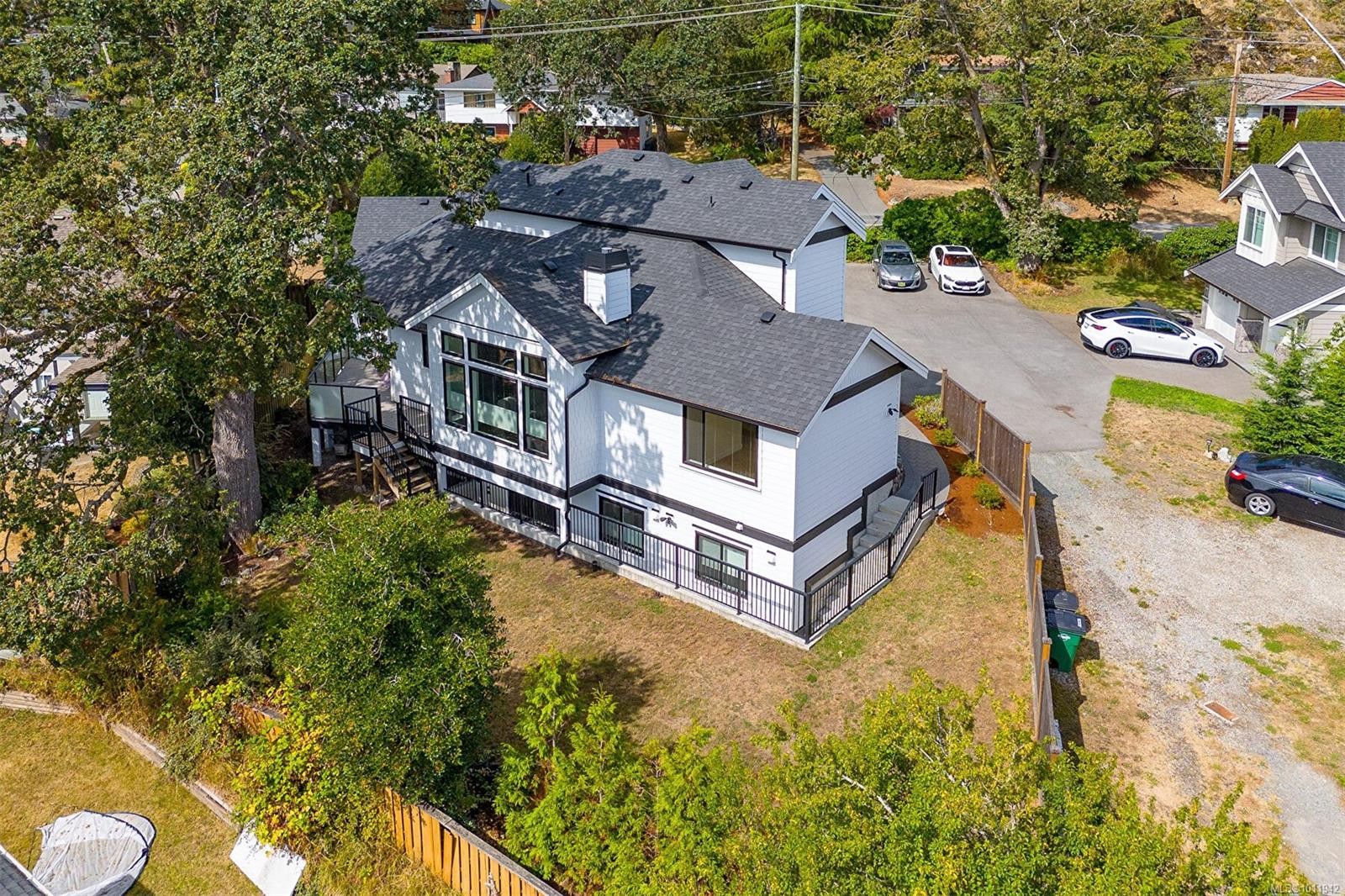 3595 Cedar Hill Rd, Saanich, BC