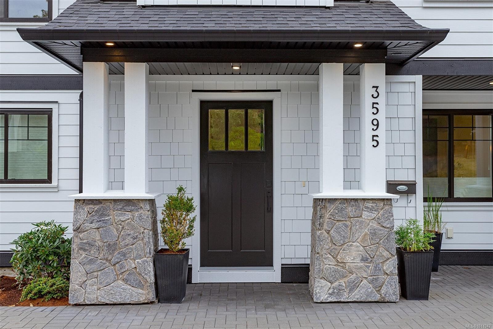 3595 Cedar Hill Rd, Saanich, BC