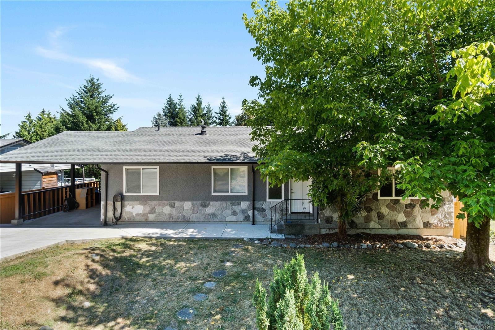 125 Arbutus Cres, Ladysmith, BC