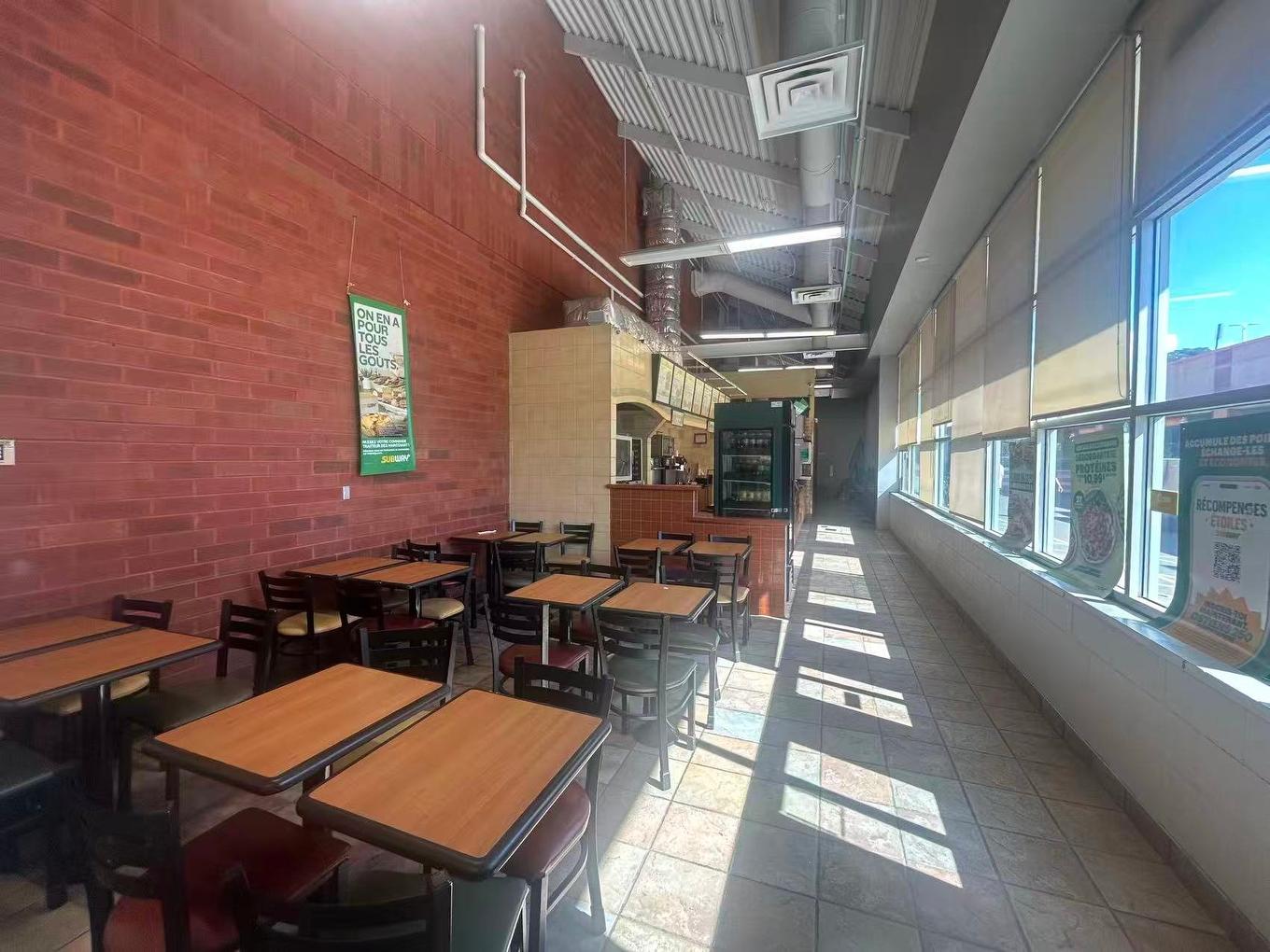 Commerce - 4625 Rue St-Antoine O., Montréal (Le Sud-Ouest), QC