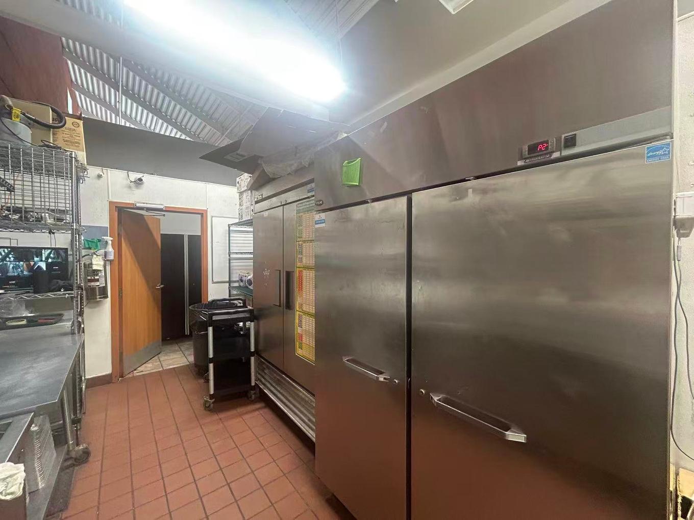 Commerce - 4625 Rue St-Antoine O., Montréal (Le Sud-Ouest), QC