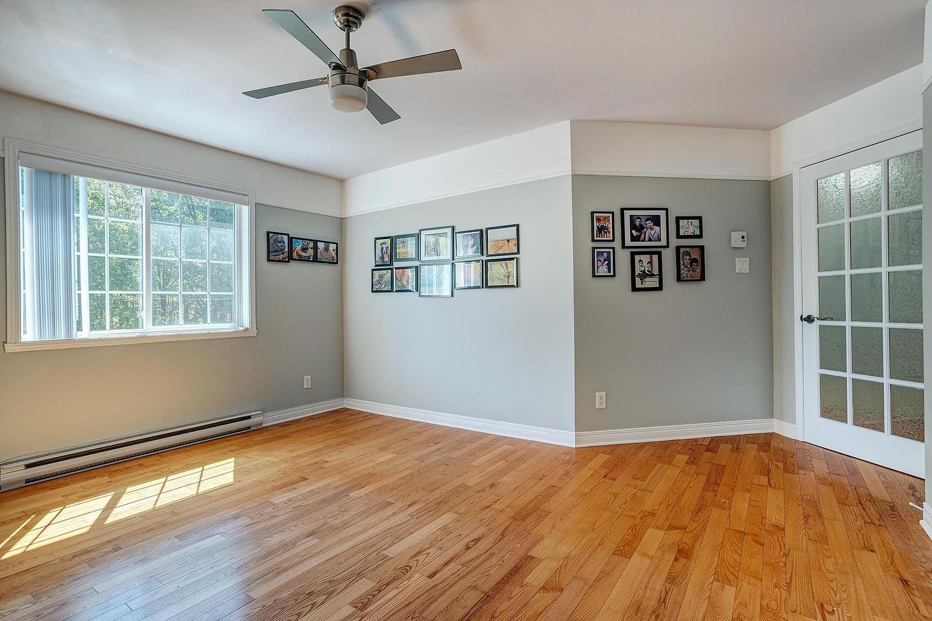 Primary bedroom - 5-41 Rue De Maricourt, L'Île-Perrot, QC - Indoor Photo Showing Other Room