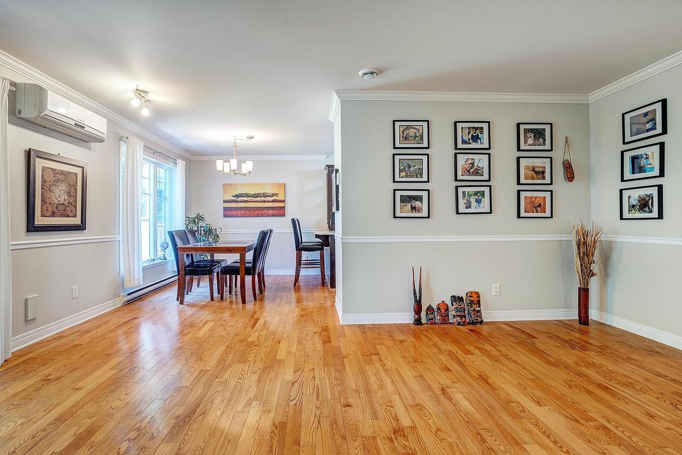 Living room - 5-41 Rue De Maricourt, L'Île-Perrot, QC - Indoor