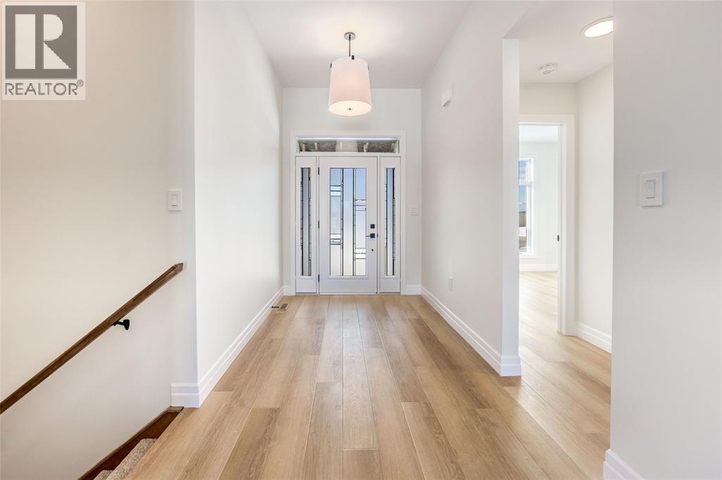 3595 Paul Crescent, Plympton-Wyoming, ON - Indoor Photo Showing Other Room