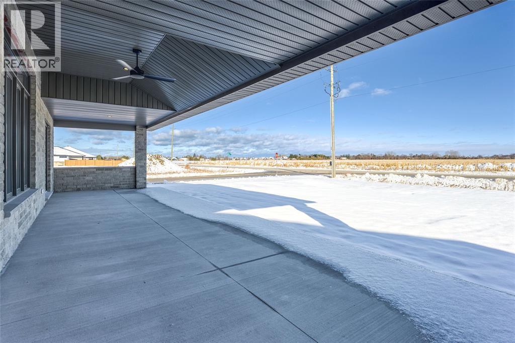 3595 Paul Crescent, Plympton-Wyoming, ON - Outdoor With View