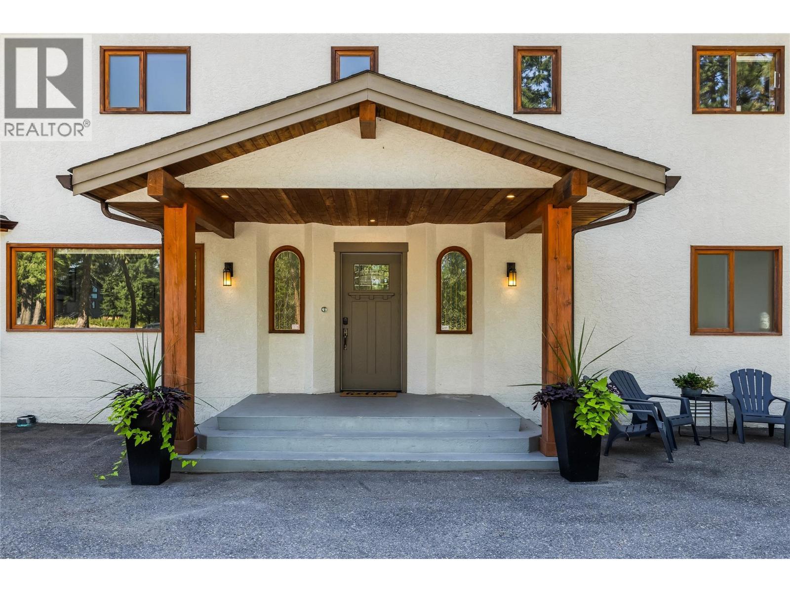 3700 Jean Road, Kelowna, BC - Outdoor