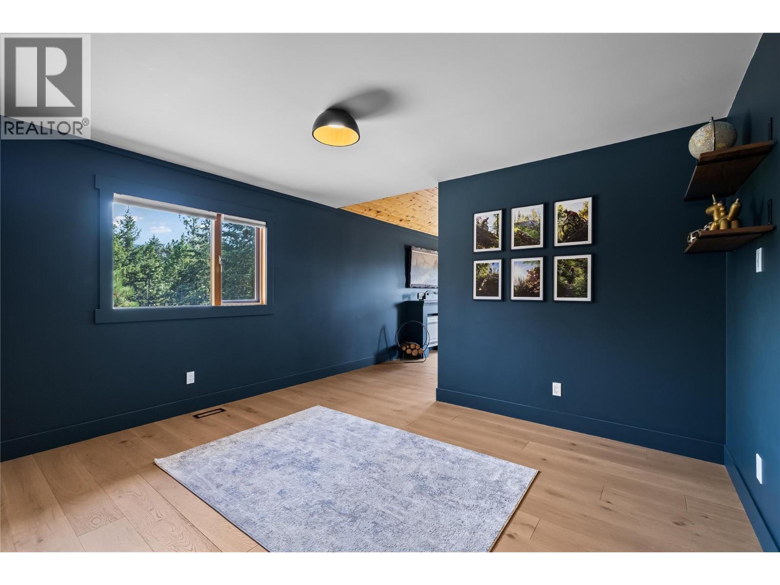 3700 Jean Road, Kelowna, BC - Indoor