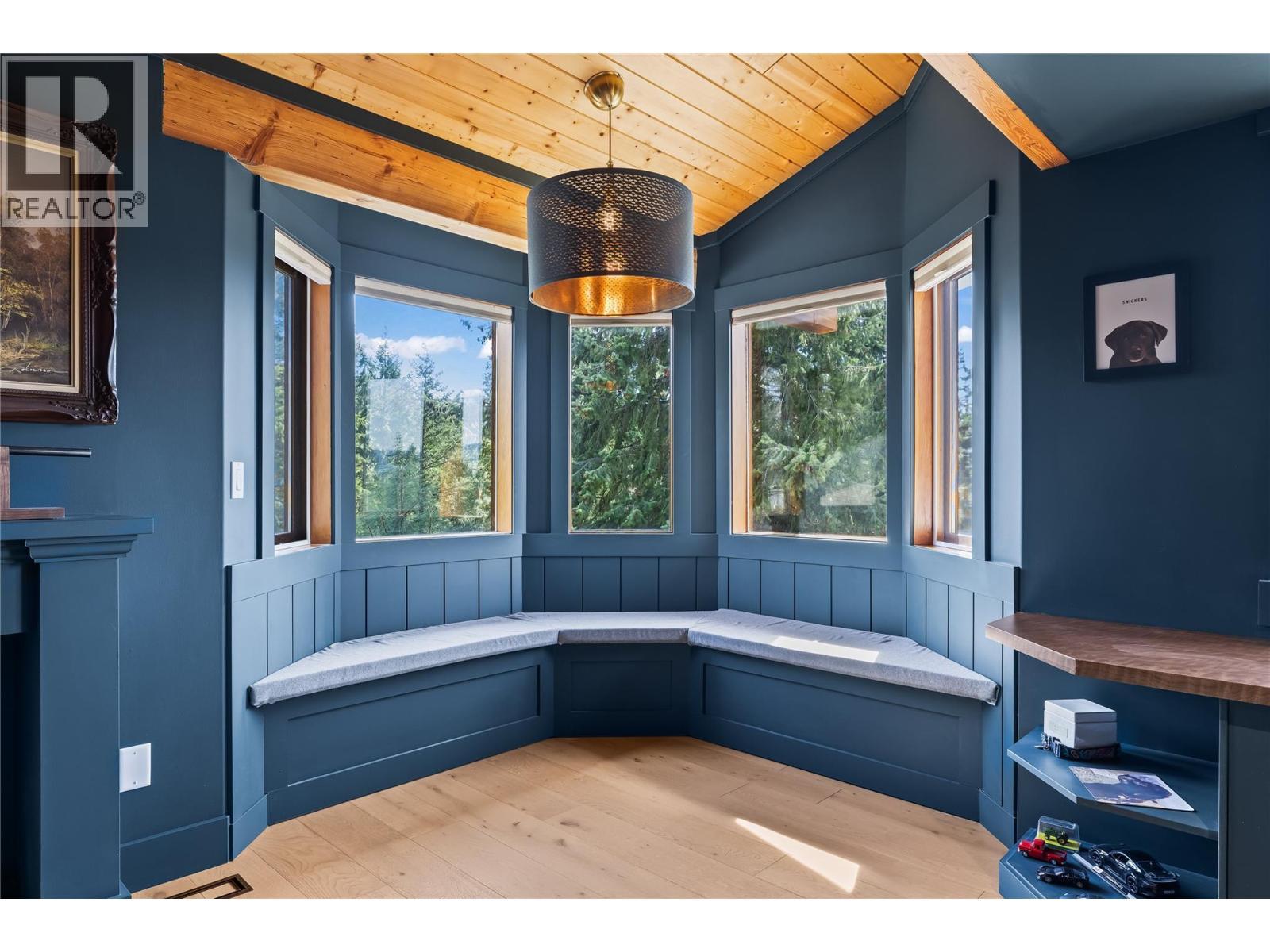 3700 Jean Road, Kelowna, BC - Indoor Photo Showing Other Room