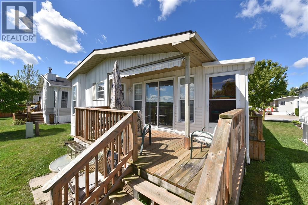 5700 Blackwell Sideroad Unit# 92, Sarnia, ON