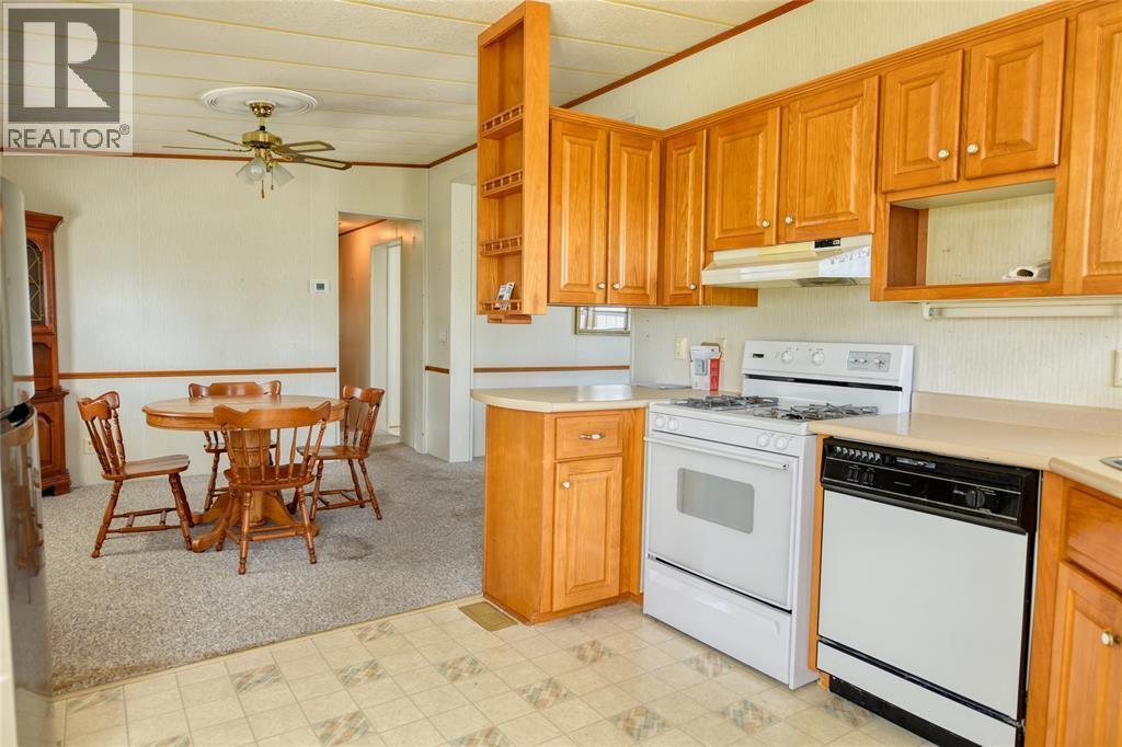 5700 Blackwell Sideroad Unit# 92, Sarnia, ON