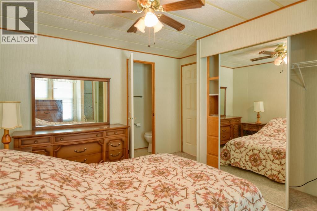 5700 Blackwell Sideroad Unit# 92, Sarnia, ON