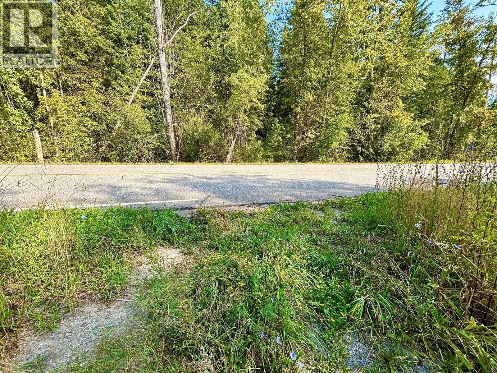 1st Ave SW - 4751 5Th Avenue Sw, Salmon Arm, BC