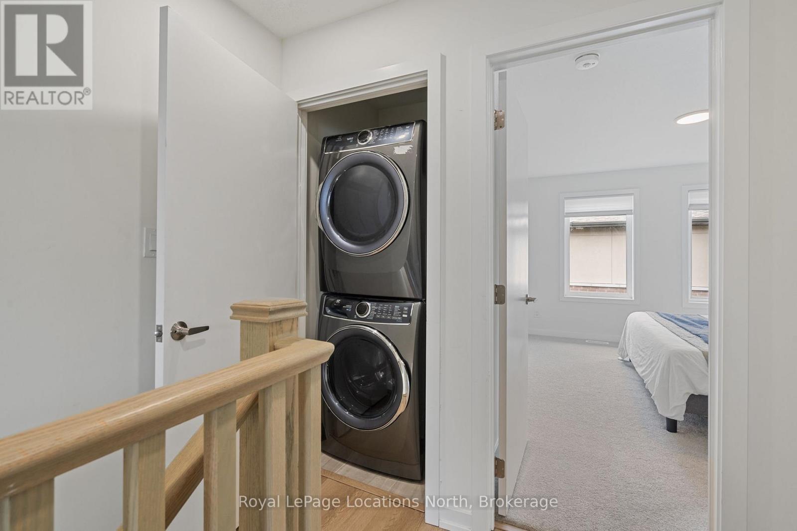 81 Winters Crescent, Collingwood, ON - Indoor Photo Showing Laundry Room