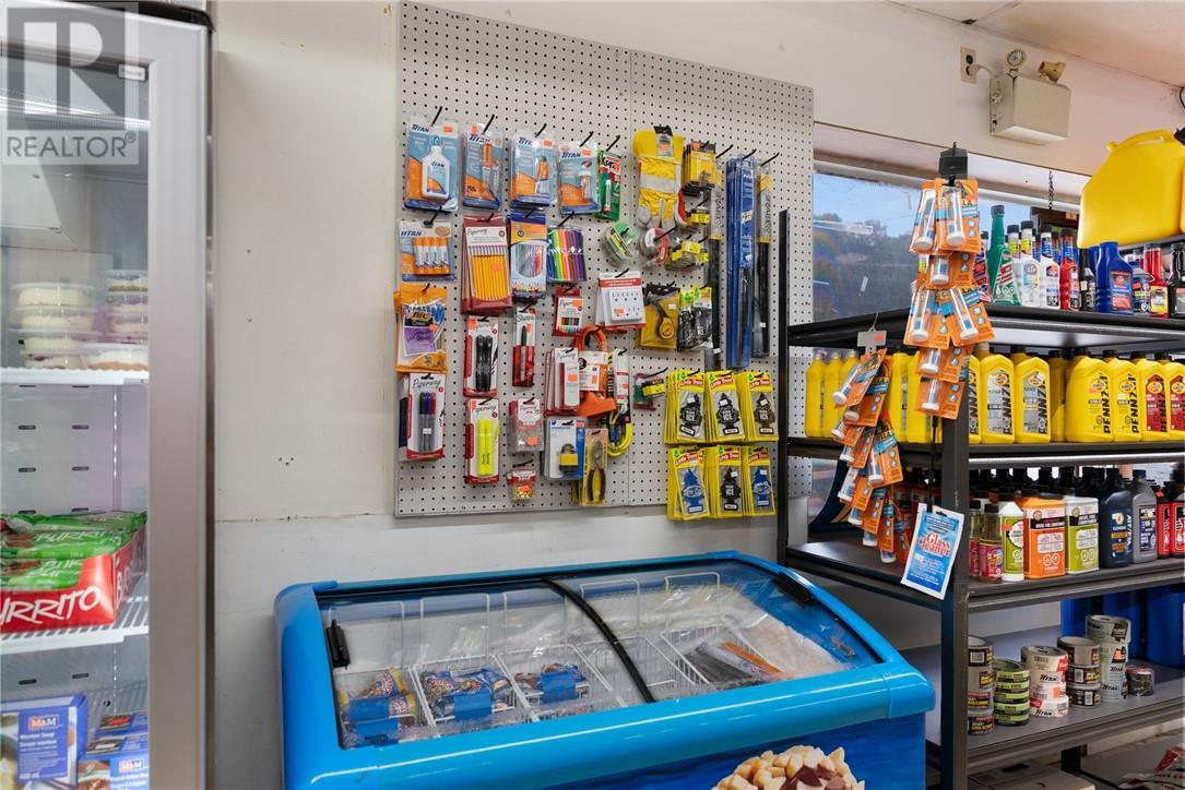 184 Regional Road 8, Onaping, ON