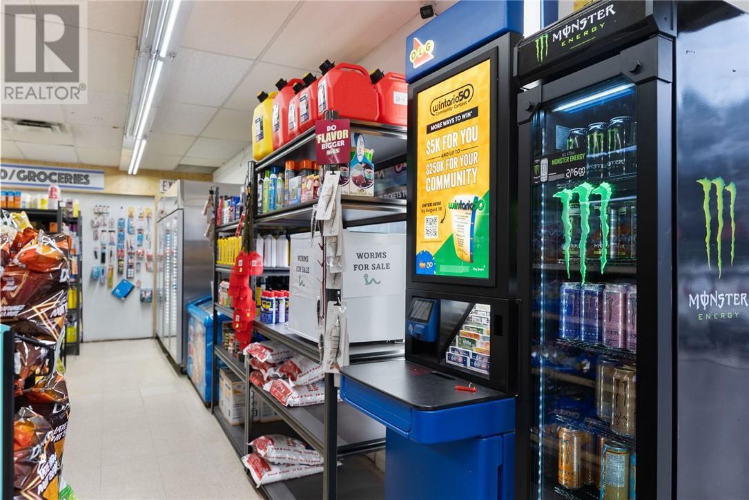 184 Regional Road 8, Onaping, ON