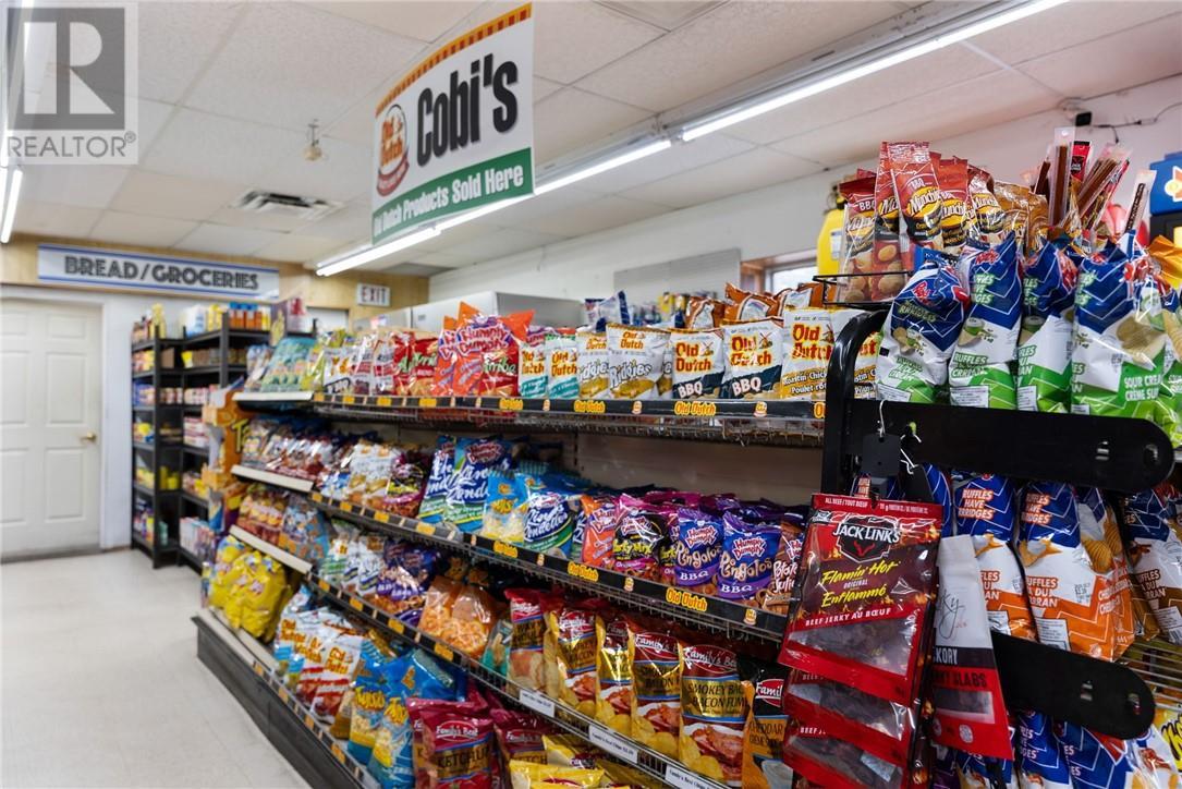 184 Regional Road 8, Onaping, ON