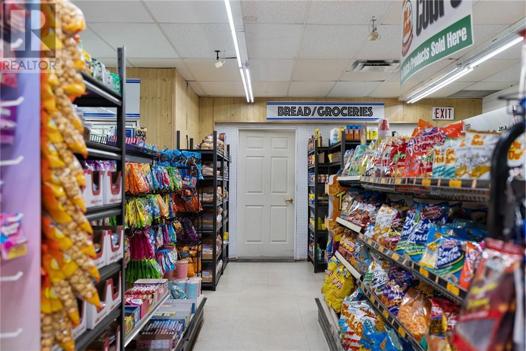 184 Regional Road 8, Onaping, ON