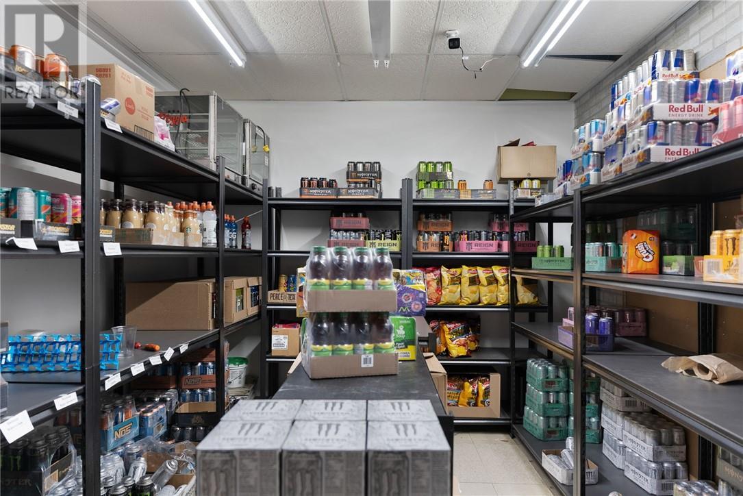 184 Regional Road 8, Onaping, ON