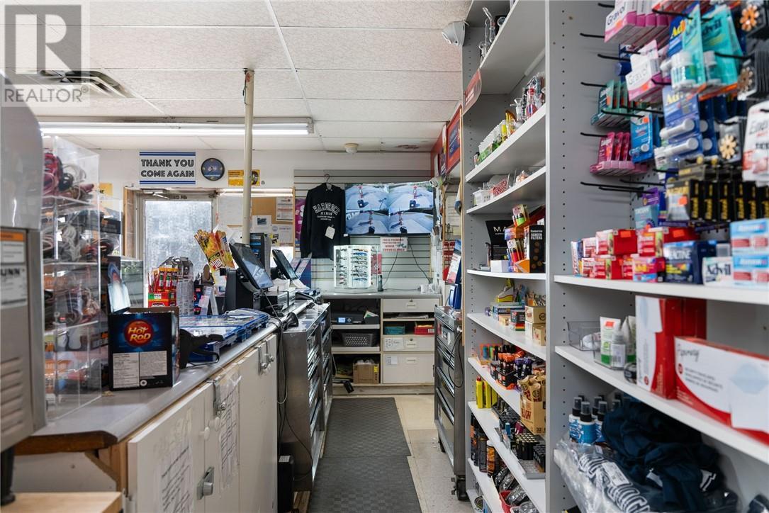 184 Regional Road 8, Onaping, ON