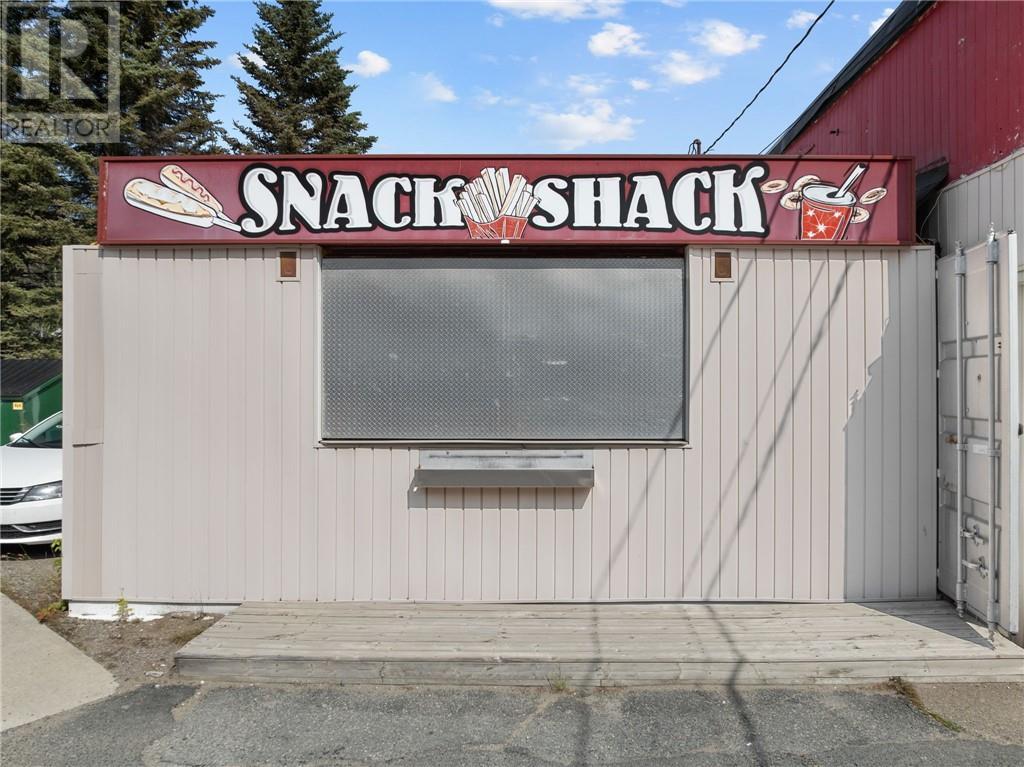 184 Regional Road 8, Onaping, ON