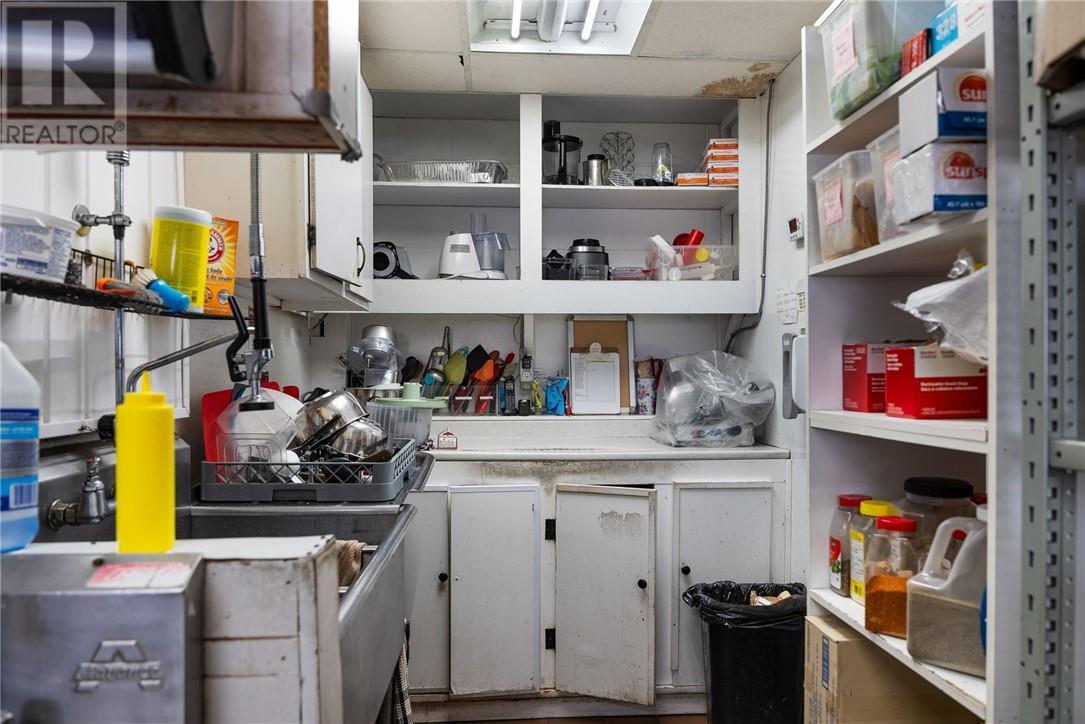 184 Regional Road 8, Onaping, ON