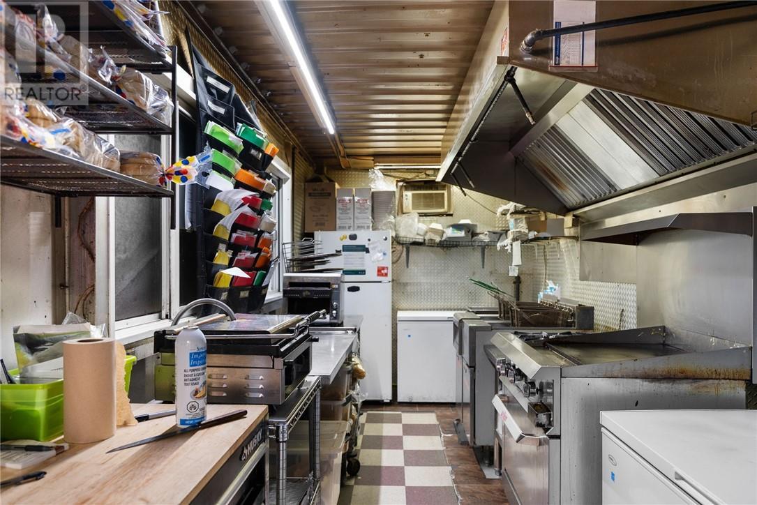 184 Regional Road 8, Onaping, ON