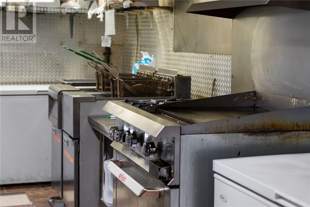 184 Regional Road 8, Onaping, ON