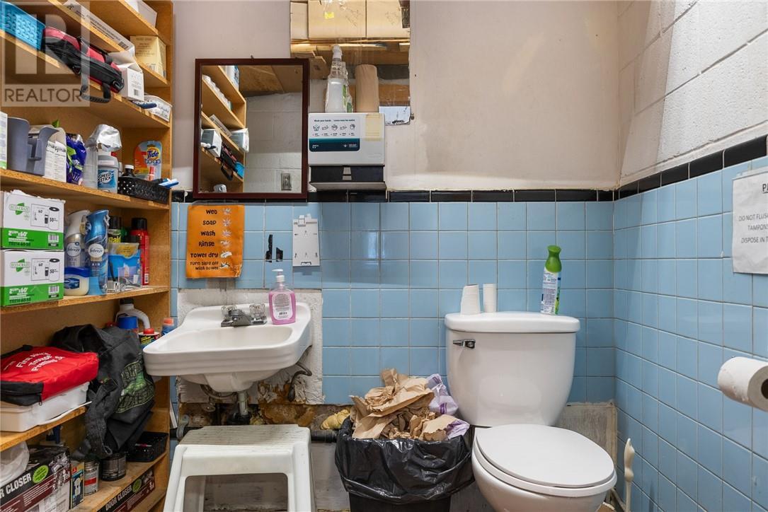 184 Regional Road 8, Onaping, ON