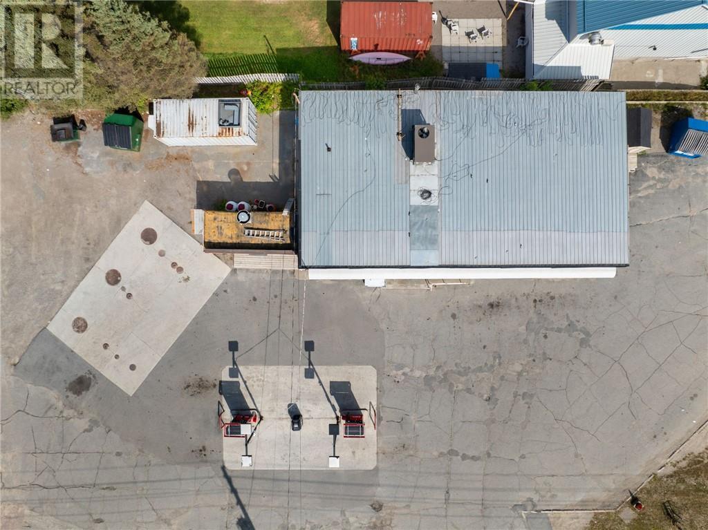 184 Regional Road 8, Onaping, ON