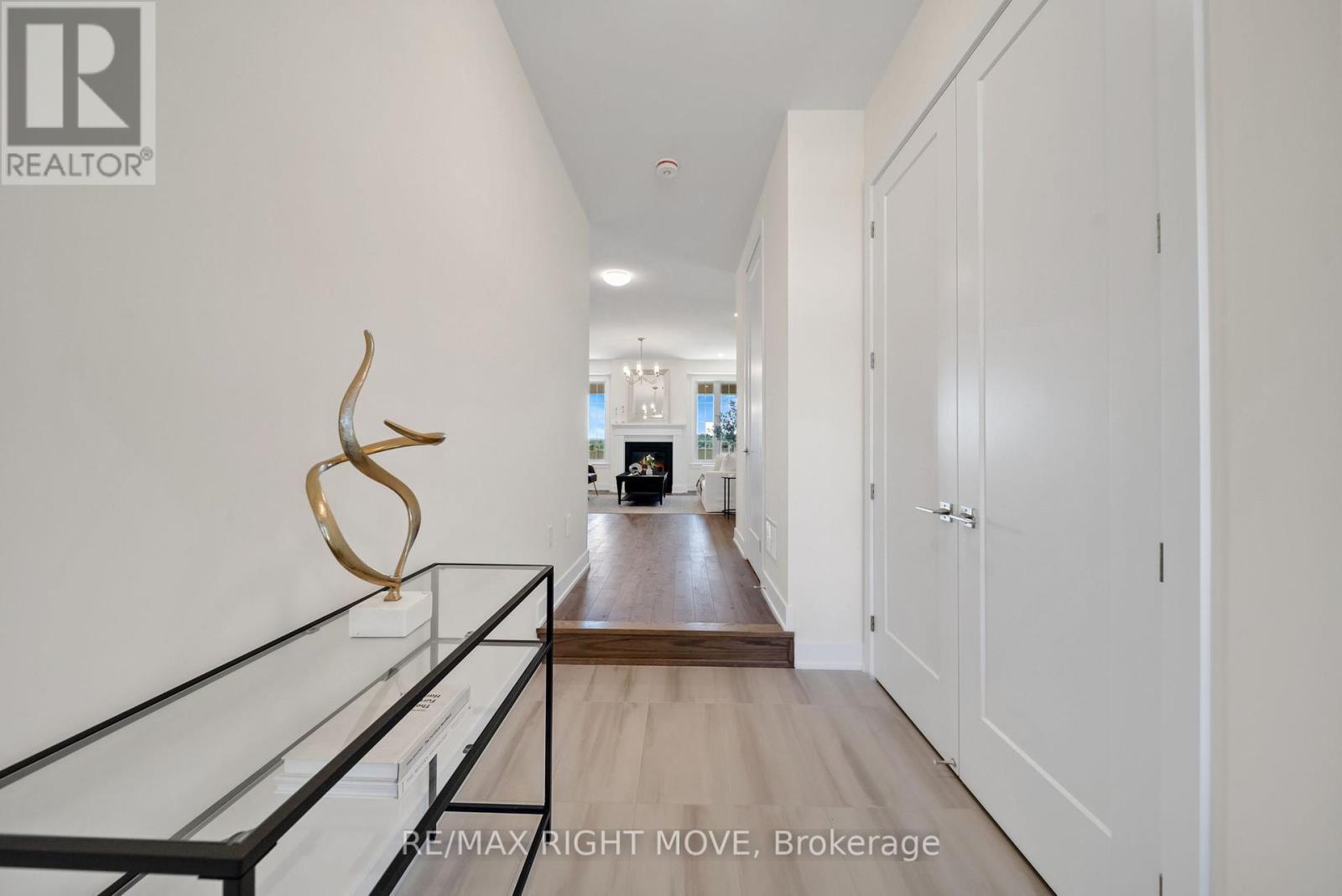 3194 Orion Boulevard, Orillia, ON - Indoor Photo Showing Other Room