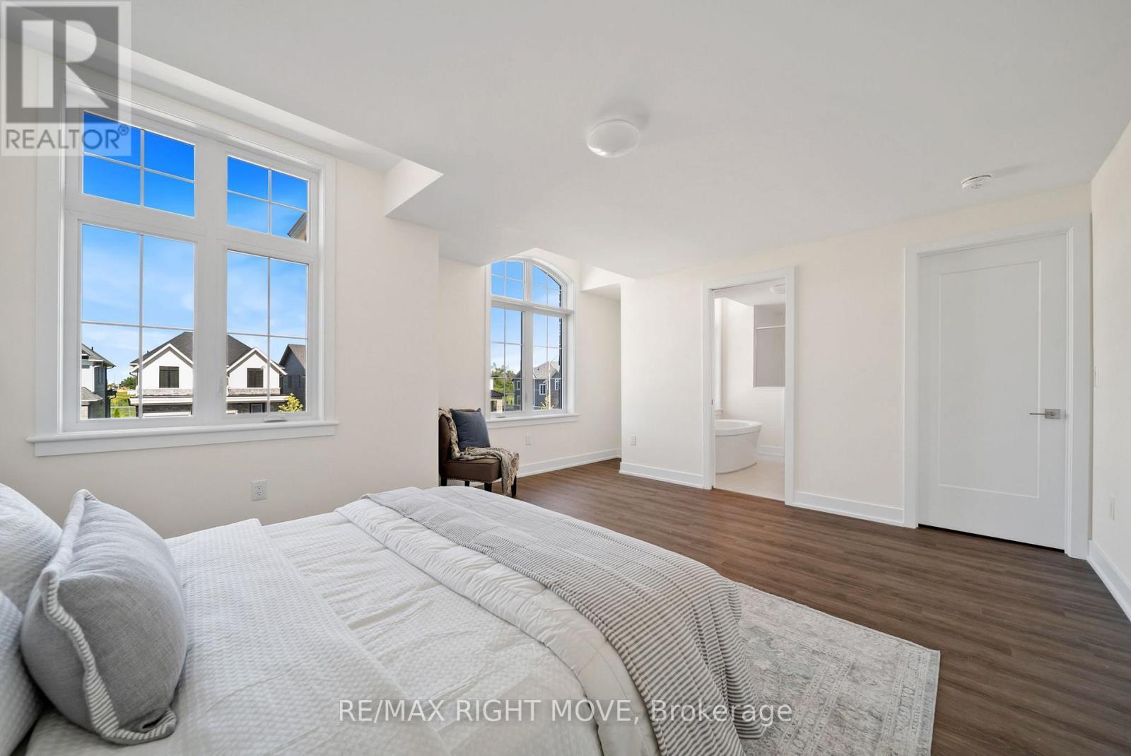 3194 Orion Boulevard, Orillia, ON - Indoor Photo Showing Bedroom