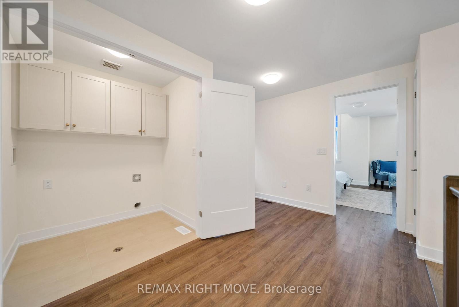 3194 Orion Boulevard, Orillia, ON - Indoor Photo Showing Other Room