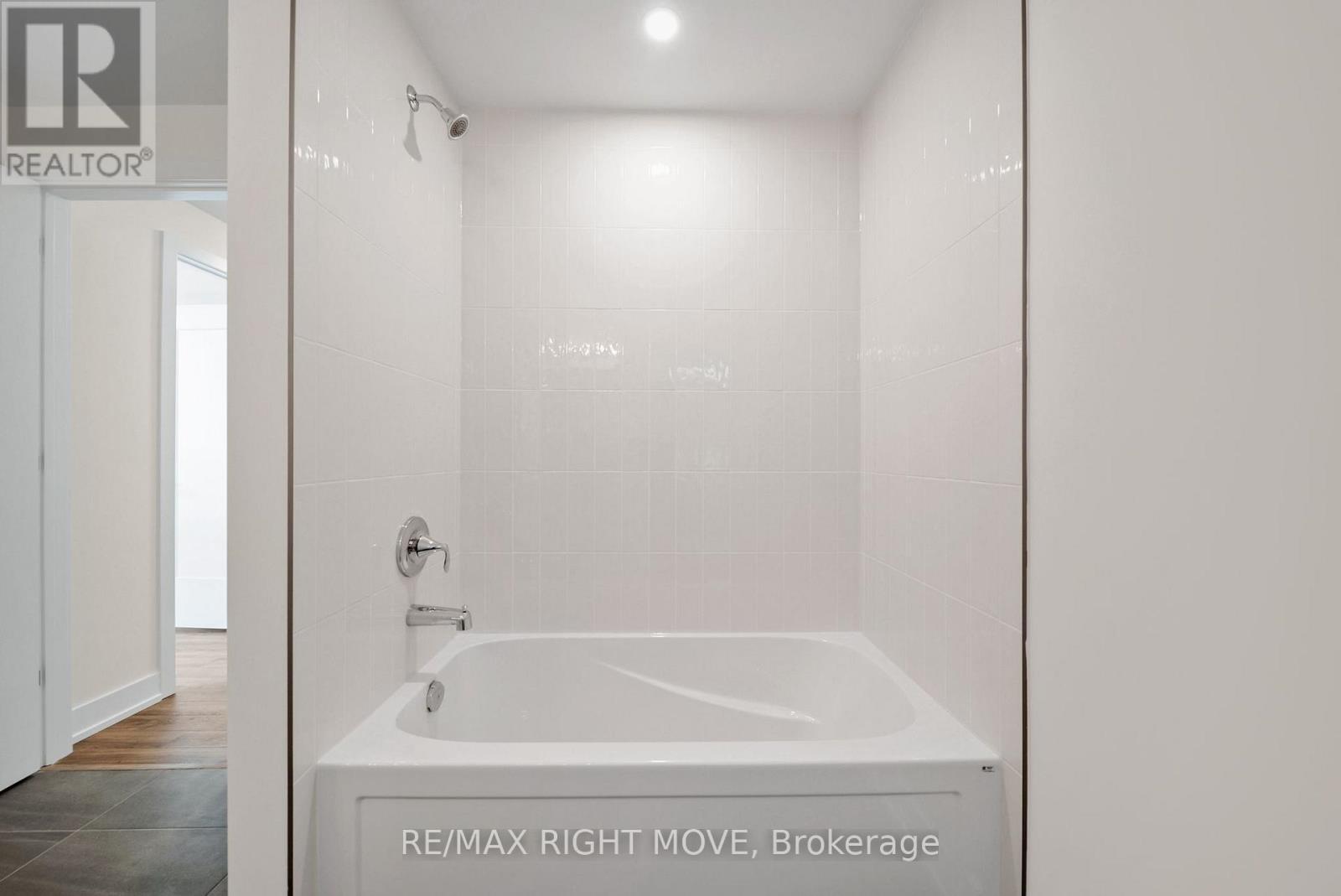 3194 Orion Boulevard, Orillia, ON - Indoor Photo Showing Bathroom